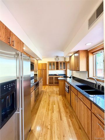 10655 Beardslee Road, Perry Township, MI 48872