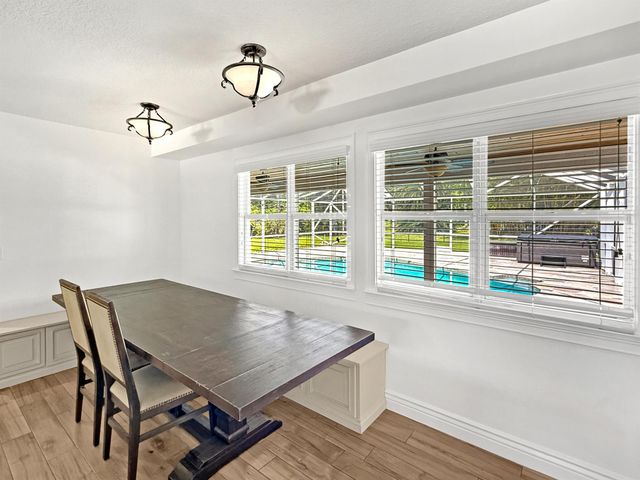 2511 F Road, Loxahatchee Groves, FL 33470