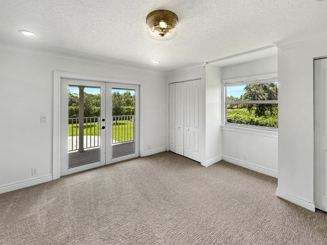 2511 F Road, Loxahatchee Groves, FL 33470