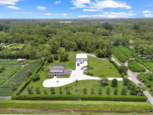 2511 F Road, Loxahatchee Groves, FL 33470
