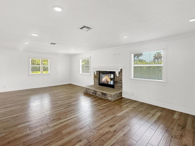 2511 F Road, Loxahatchee Groves, FL 33470