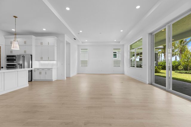 14019 Bastille Street, Palm Beach Gardens, FL 33412