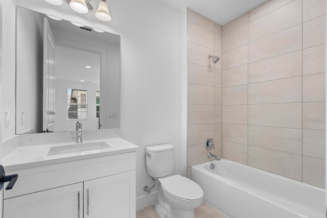 14019 Bastille Street, Palm Beach Gardens, FL 33412
