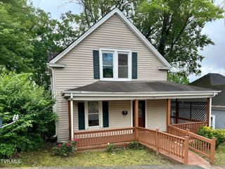 919 Russell Street, Bristol, VA 24201