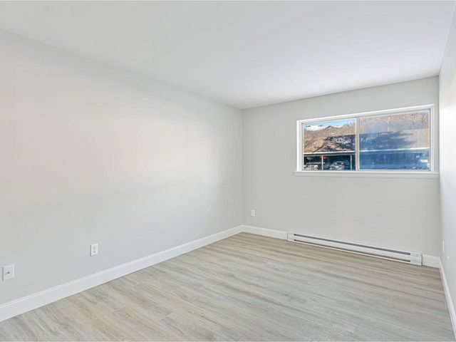 190 Quarry Hill Rd Apt 52, South Burlington, VT 05403