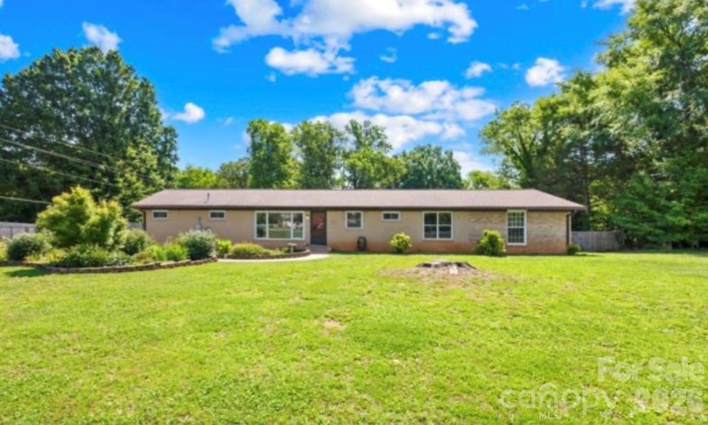 181 Sigmon Road, Statesville, NC 28677