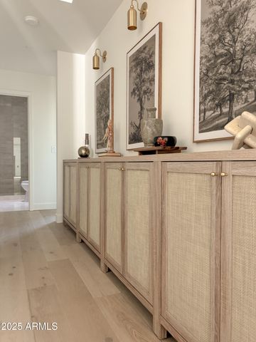 4925 E HEARN Road, Scottsdale, AZ 85254