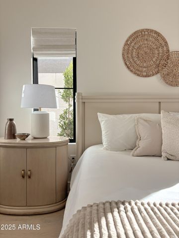 4925 E HEARN Road, Scottsdale, AZ 85254