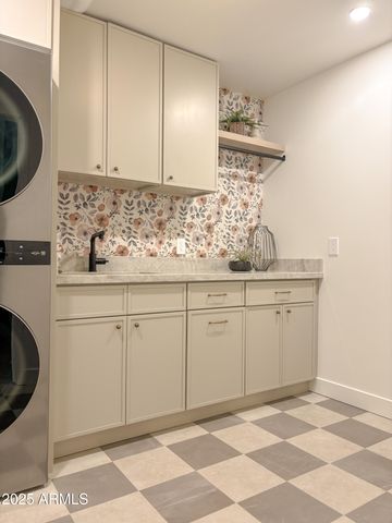 4925 E HEARN Road, Scottsdale, AZ 85254