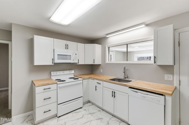 344 Rockingham Road, Gray, TN 37615