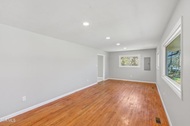 344 Rockingham Road, Gray, TN 37615