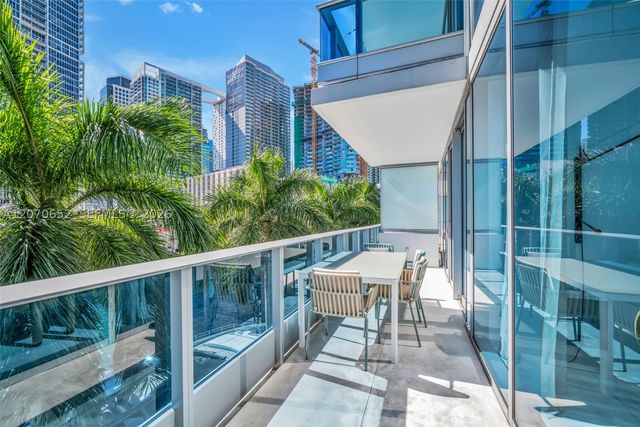 200 Biscayne Boulevard Way 309, Miami, FL 33131