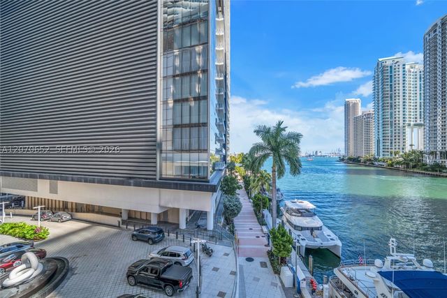 200 Biscayne Boulevard Way 309, Miami, FL 33131