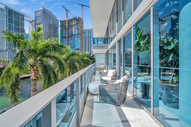 200 Biscayne Boulevard Way 309, Miami, FL 33131