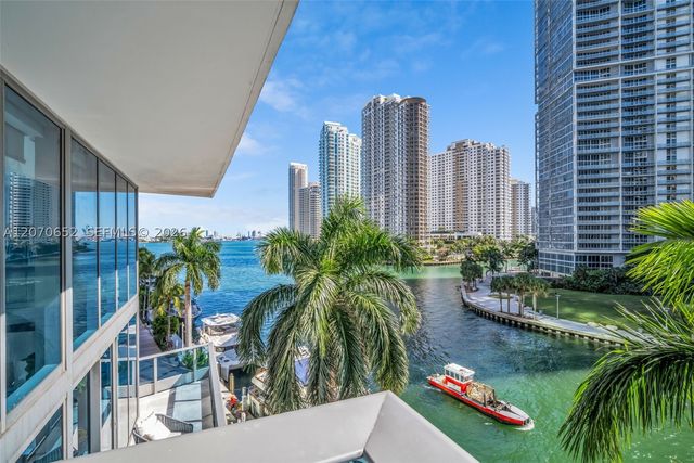 200 Biscayne Boulevard Way 309, Miami, FL 33131