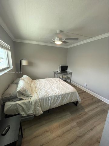 725 Hummingbird Way 212, North Palm Beach, FL 33408