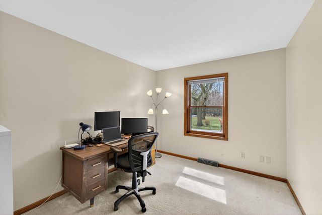 4405 Marseilles DRIVE, Mequon, WI 53092