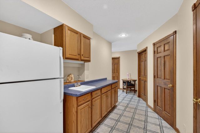 4405 Marseilles DRIVE, Mequon, WI 53092