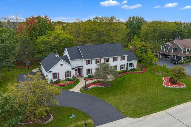 4405 Marseilles DRIVE, Mequon, WI 53092