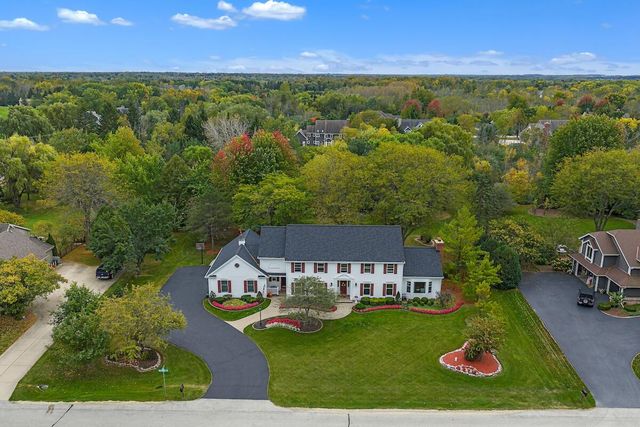 4405 Marseilles DRIVE, Mequon, WI 53092