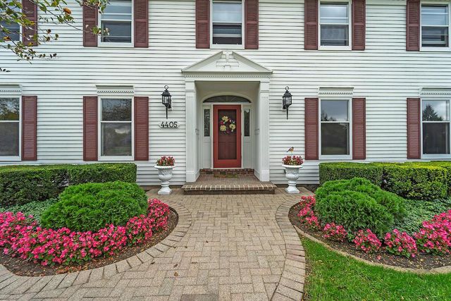 4405 Marseilles DRIVE, Mequon, WI 53092