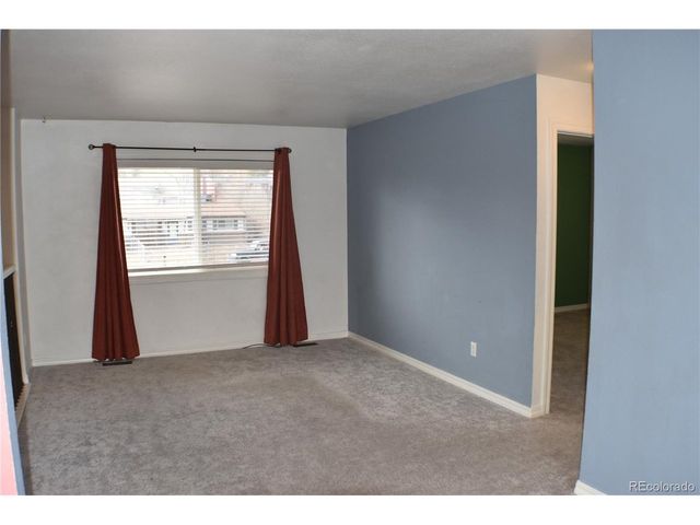 1095 Peterson Rd, Colorado Springs, CO 80915
