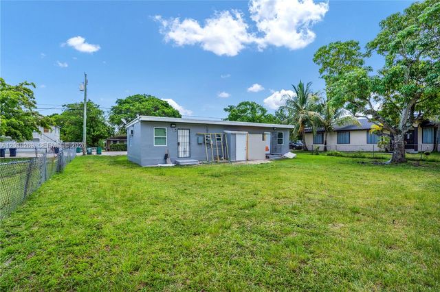 26620 SW 138th Ct B, Homestead, FL 33032
