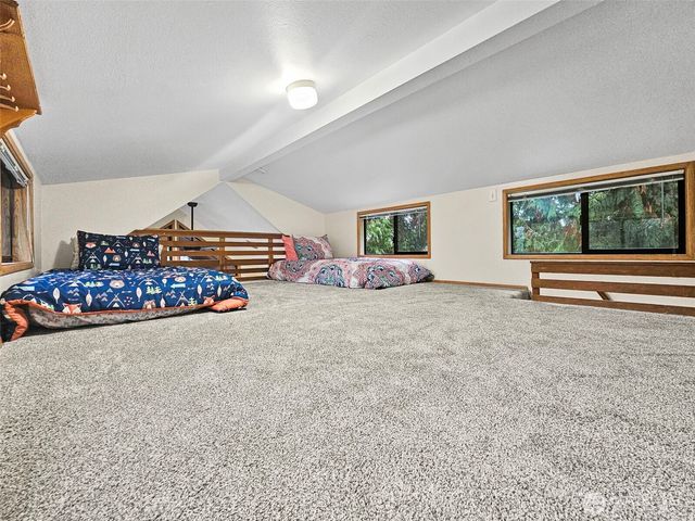 1600 W Star Lake Drive, Elma, WA 98541