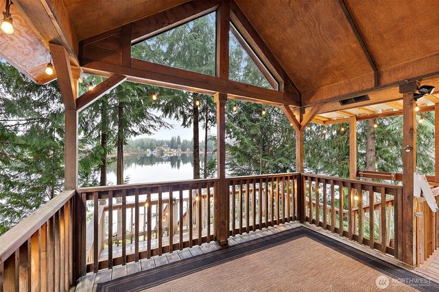 1600 W Star Lake Drive, Elma, WA 98541