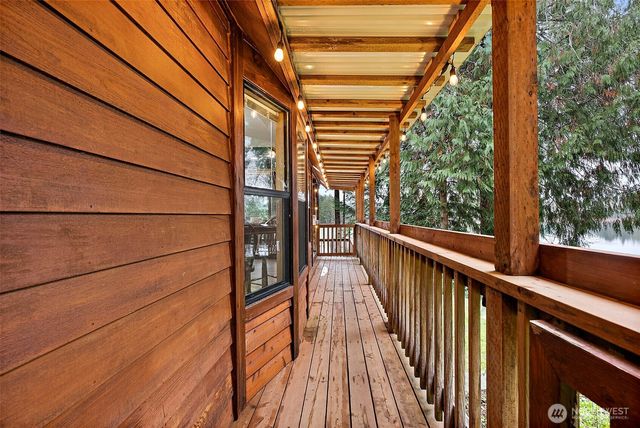 1600 W Star Lake Drive, Elma, WA 98541