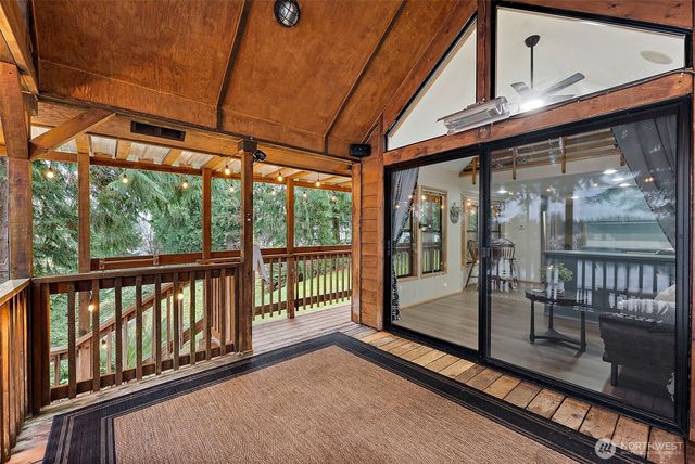 1600 W Star Lake Drive, Elma, WA 98541