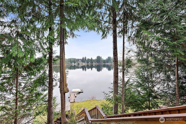 1600 W Star Lake Drive, Elma, WA 98541