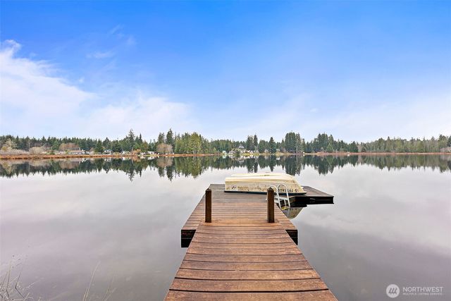 1600 W Star Lake Drive, Elma, WA 98541