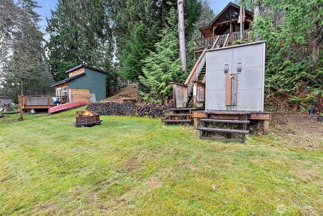 1600 W Star Lake Drive, Elma, WA 98541