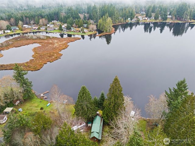1600 W Star Lake Drive, Elma, WA 98541