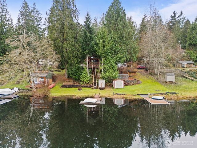 1600 W Star Lake Drive, Elma, WA 98541
