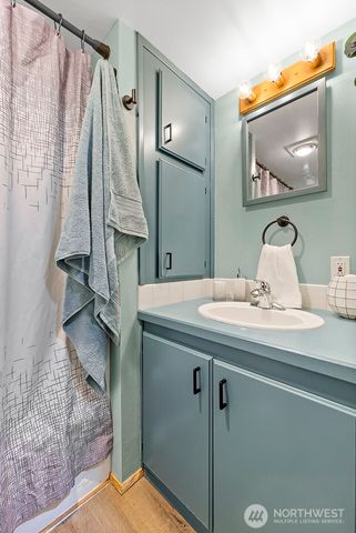 1600 W Star Lake Drive, Elma, WA 98541