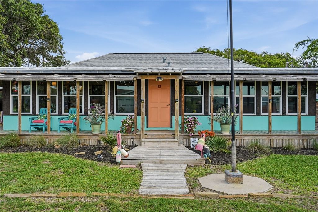 113 Palmetto Ave, Fulton, TX 78358 — photo 5