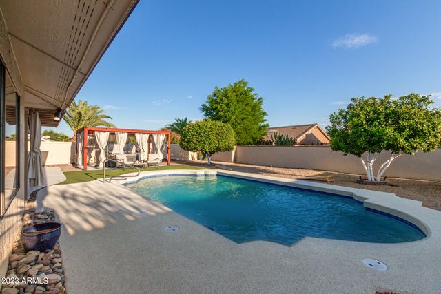 12311 W TIGERSEYE Drive, Sun City West, AZ 85375