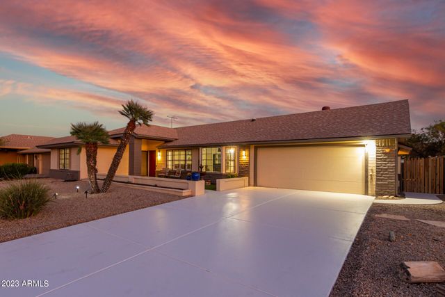 12311 W TIGERSEYE Drive, Sun City West, AZ 85375