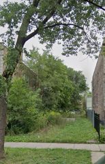 2151 S Lawndale Avenue, Chicago, IL 60623