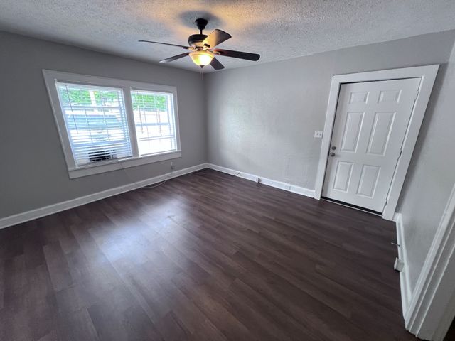 419 Belmont Ave, Shelbyville, TN 37160