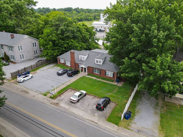 419 Belmont Ave, Shelbyville, TN 37160