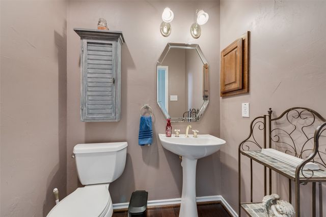 3207 Abingdon Drive, Richardson, TX 75082