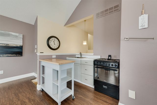 3207 Abingdon Drive, Richardson, TX 75082