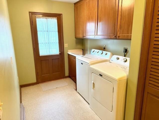150 Hillcrest Circle, Sun Prairie, WI 53590