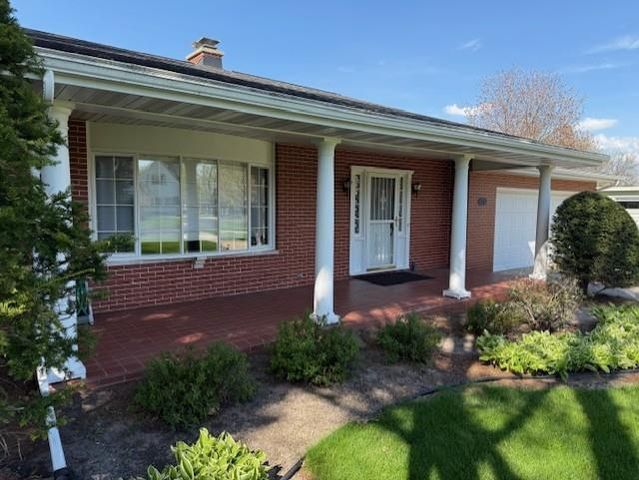 150 Hillcrest Circle, Sun Prairie, WI 53590