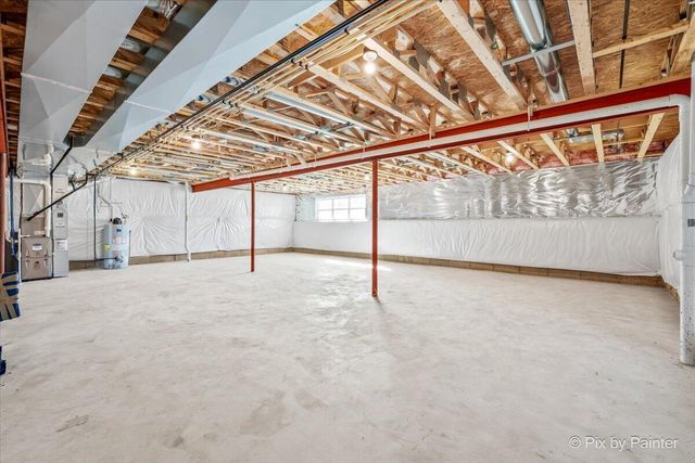 405 Canon DRIVE, Lake Geneva, WI 53147