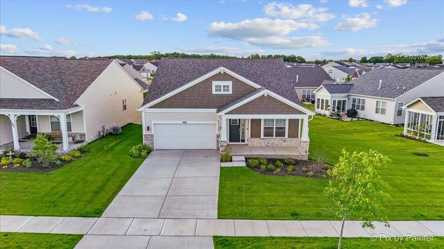 405 Canon DRIVE, Lake Geneva, WI 53147