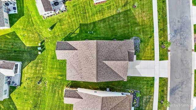 405 Canon DRIVE, Lake Geneva, WI 53147